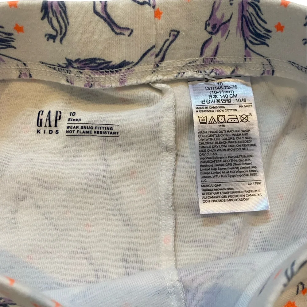 GAP Kids Pajama Set with Purple Unicorns - Size 10